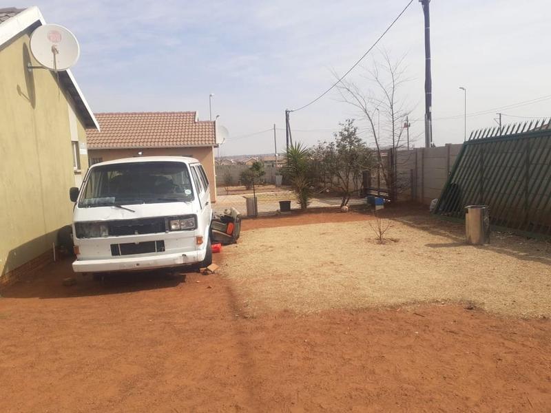 2 Bedroom Property for Sale in Savanna City Gauteng