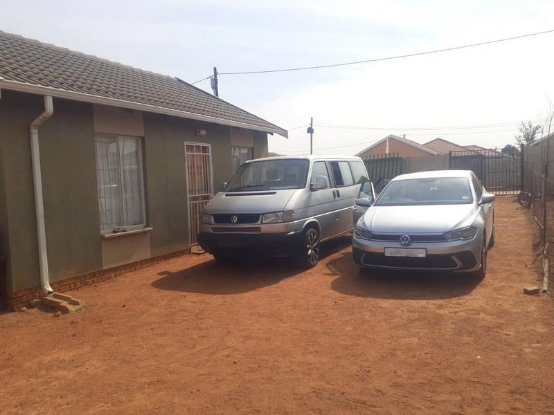 2 Bedroom Property for Sale in Savanna City Gauteng