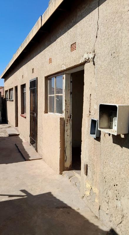 0 Bedroom Property for Sale in Senaoane Gauteng