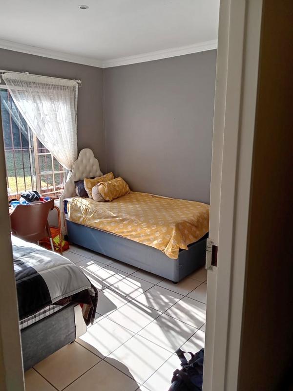 3 Bedroom Property for Sale in Strubensvallei Gauteng