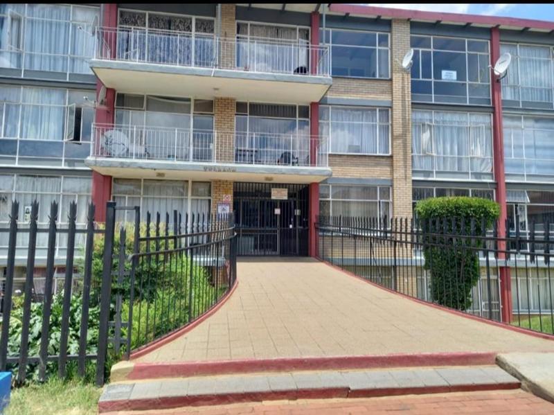 2 Bedroom Property for Sale in Symhurst Gauteng