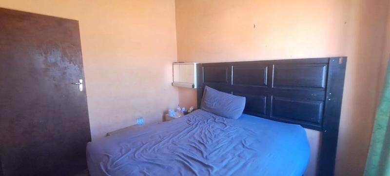 2 Bedroom Property for Sale in Thulani Gauteng