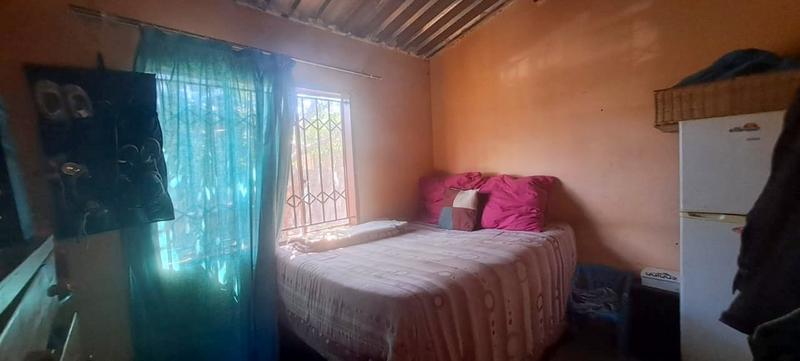 2 Bedroom Property for Sale in Thulani Gauteng