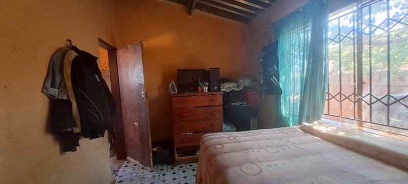 2 Bedroom Property for Sale in Thulani Gauteng