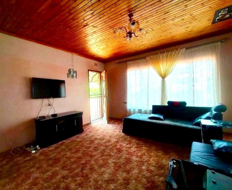 3 Bedroom Property for Sale in Toekomsrus Gauteng