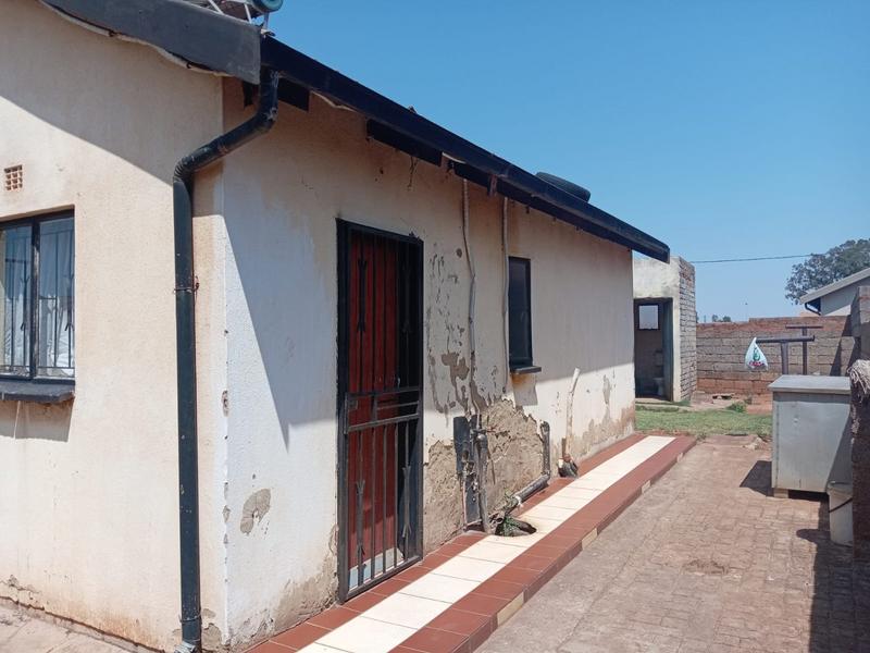 2 Bedroom Property for Sale in Vosloorus Gauteng