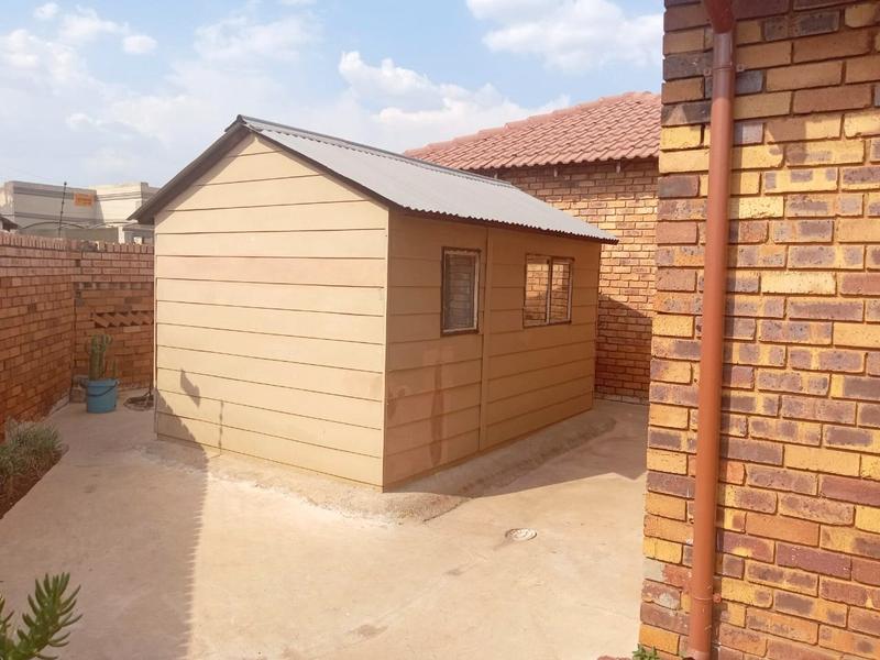 3 Bedroom Property for Sale in Vosloorus Gauteng