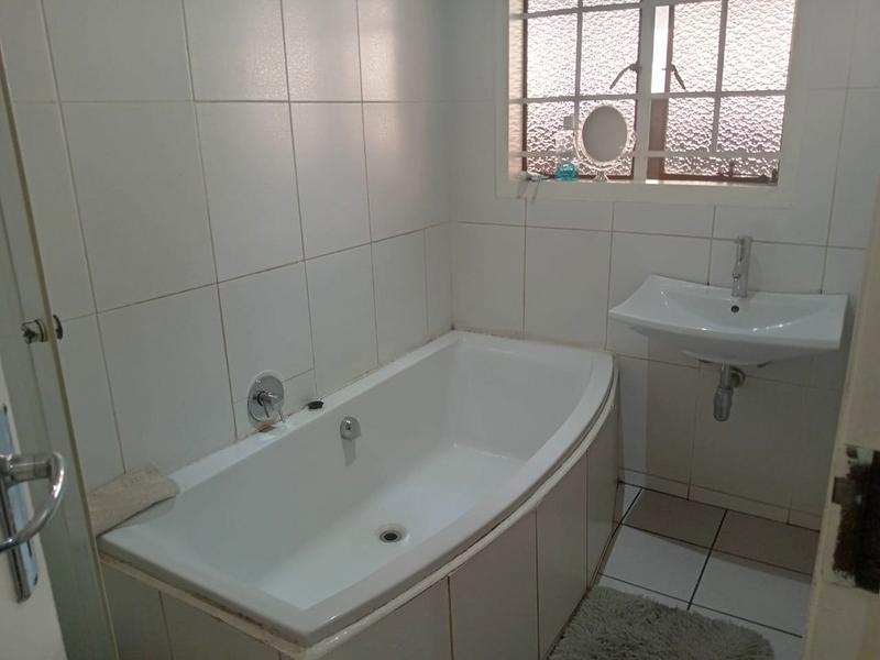 3 Bedroom Property for Sale in Vosloorus Gauteng