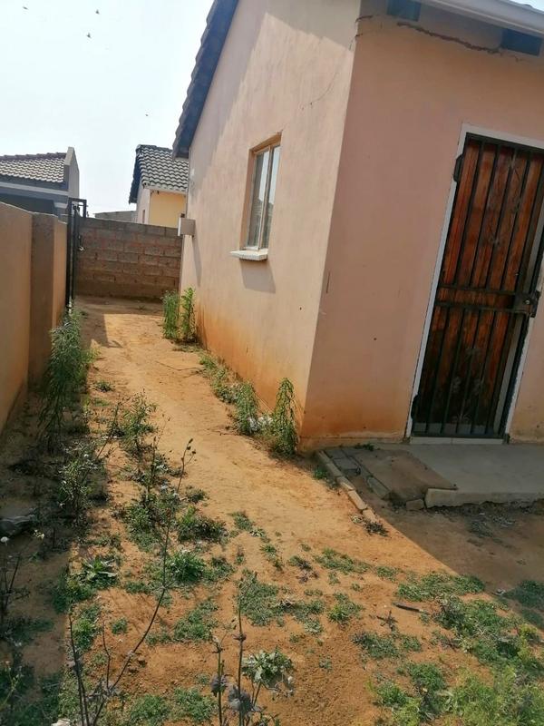 2 Bedroom Property for Sale in Windmill Park Gauteng