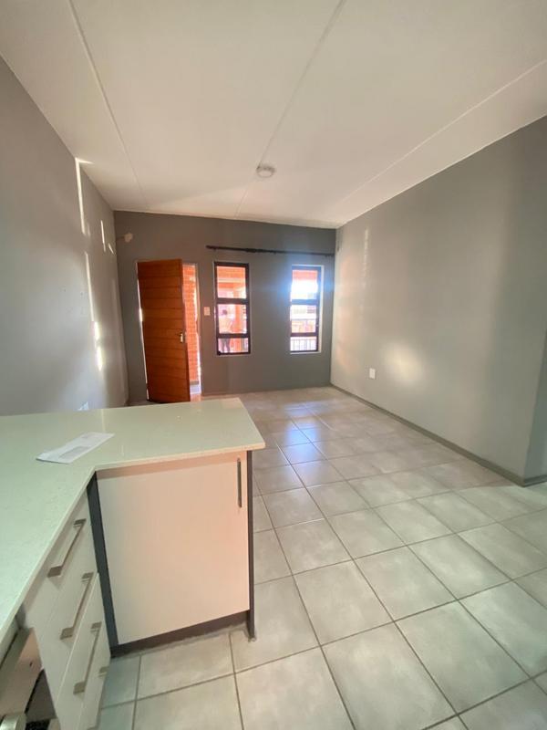 3 Bedroom Property for Sale in Witpoortjie Gauteng