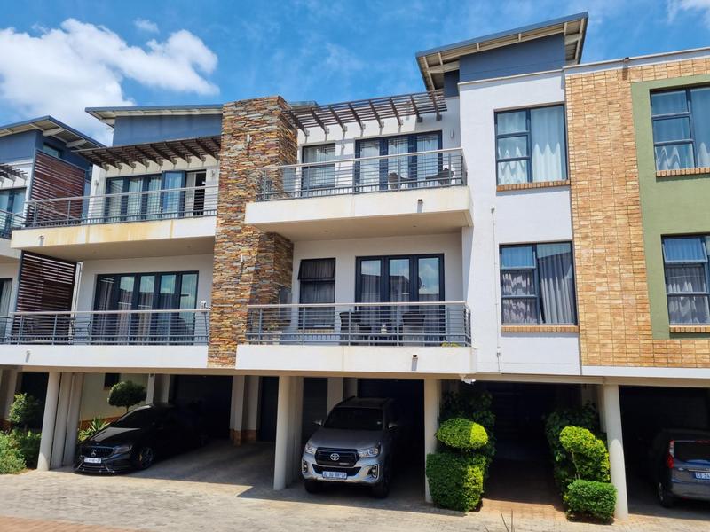 To Let 2 Bedroom Property for Rent in Waterkloof A H Gauteng