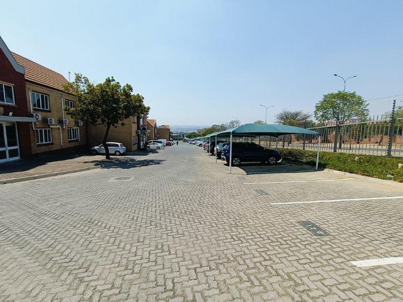 To Let commercial Property for Rent in Eastgate Gauteng