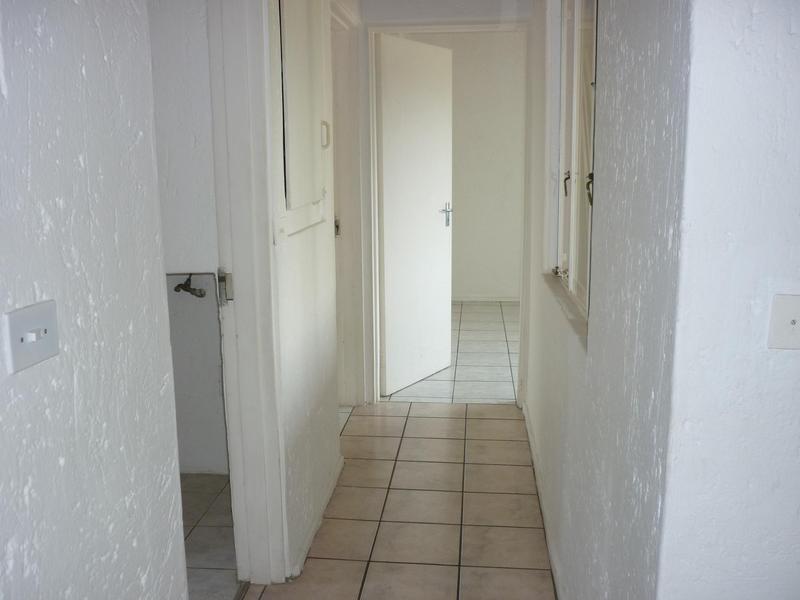 To Let 2 Bedroom Property for Rent in North Riding Gauteng