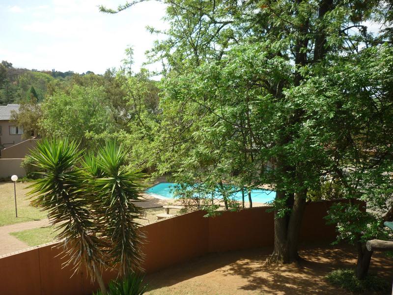 To Let 2 Bedroom Property for Rent in North Riding Gauteng