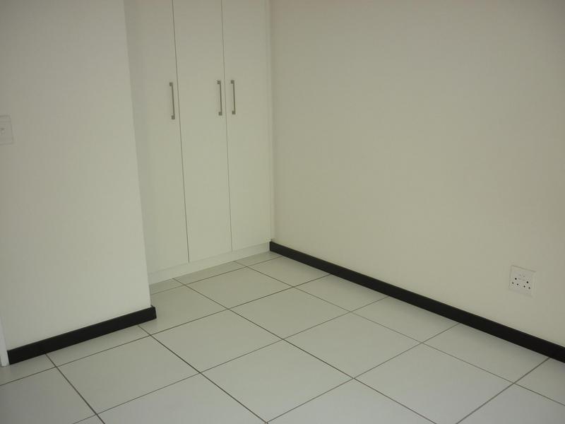 1 Bedroom Property for Sale in Barbeque Downs Gauteng