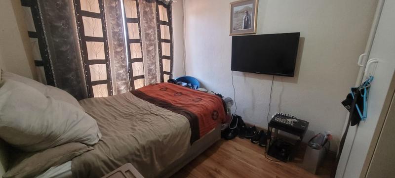 2 Bedroom Property for Sale in Florentia Gauteng