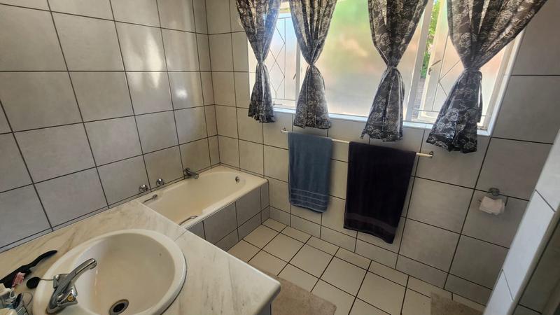 3 Bedroom Property for Sale in Randhart Gauteng