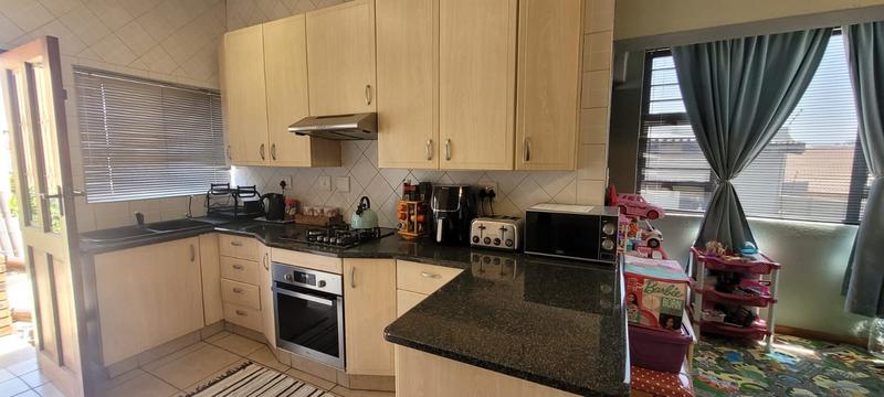 3 Bedroom Property for Sale in Elandshaven Gauteng