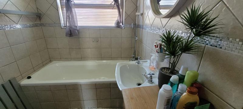 3 Bedroom Property for Sale in Elandshaven Gauteng