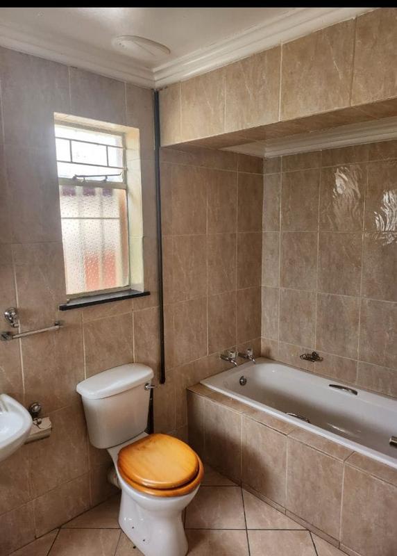 To Let 1 Bedroom Property for Rent in Suideroord Gauteng