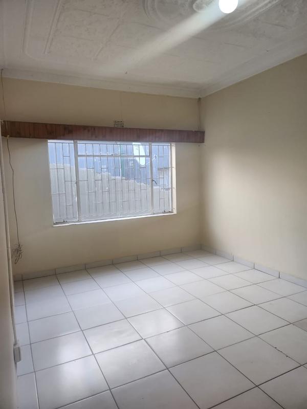 2 Bedroom Property for Sale in Kenilworth Gauteng