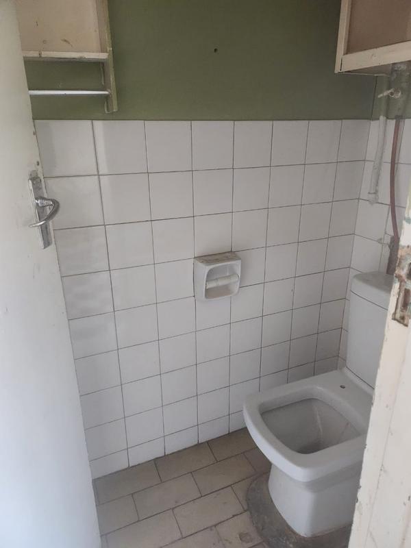 2 Bedroom Property for Sale in Kenilworth Gauteng