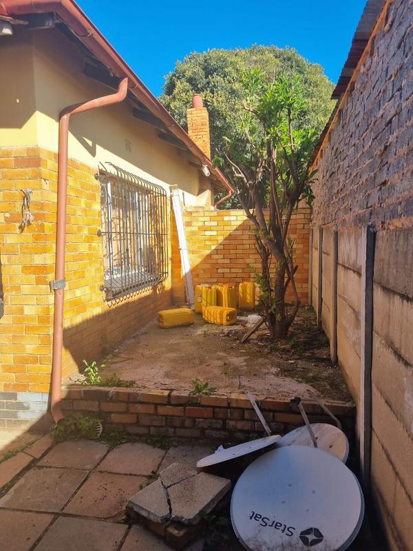 3 Bedroom Property for Sale in Rewlatch Gauteng