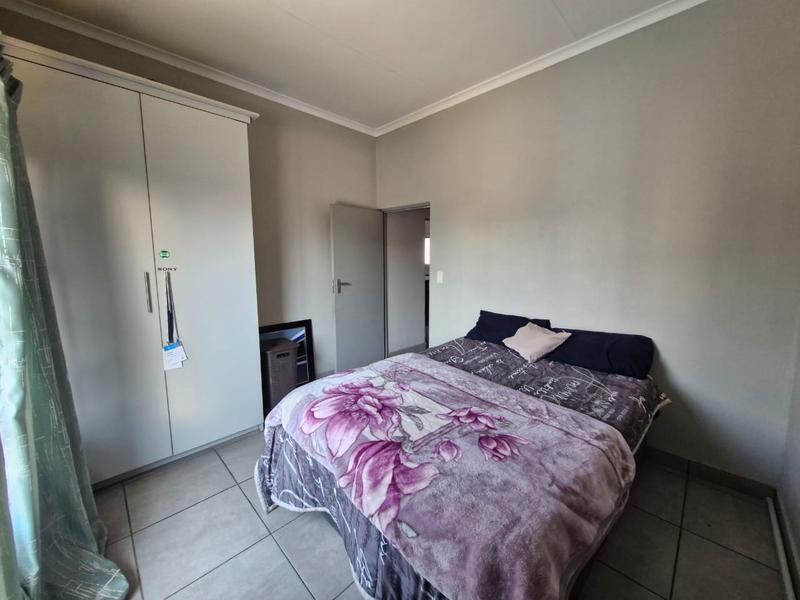 2 Bedroom Property for Sale in Jansenpark Gauteng