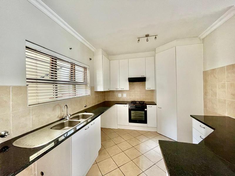 To Let 2 Bedroom Property for Rent in Bryanston Gauteng