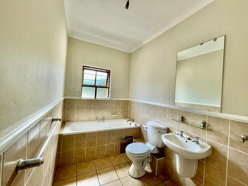 To Let 2 Bedroom Property for Rent in Bryanston Gauteng