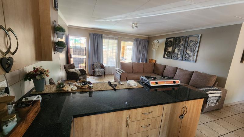 3 Bedroom Property for Sale in Annlin Gauteng