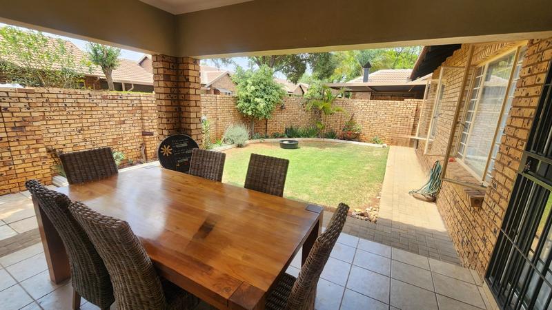 3 Bedroom Property for Sale in Annlin Gauteng