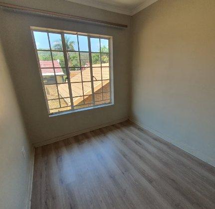 2 Bedroom Property for Sale in Magalieskruin Gauteng