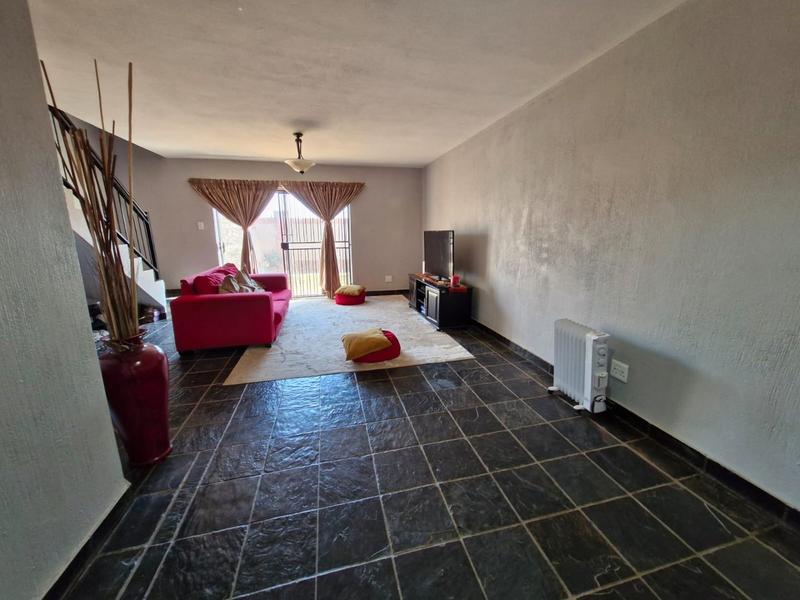 2 Bedroom Property for Sale in Montana Gauteng