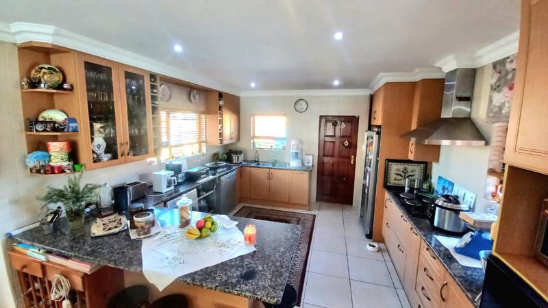 2 Bedroom Property for Sale in New Market Gauteng