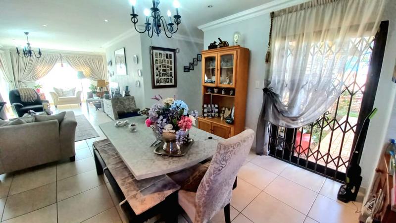 2 Bedroom Property for Sale in New Market Gauteng