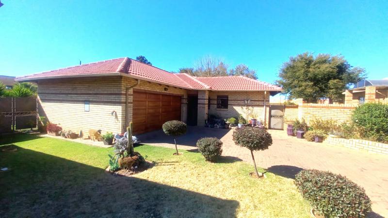 2 Bedroom Property for Sale in New Market Gauteng