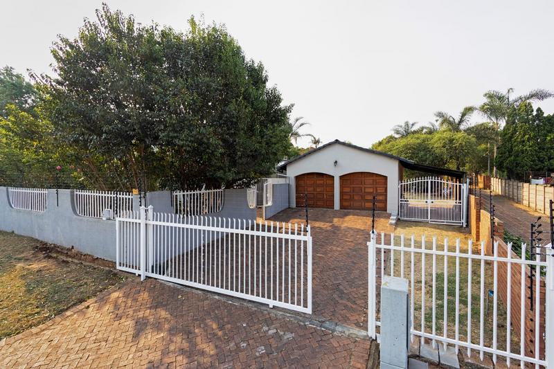 3 Bedroom Property for Sale in Elardus Park Gauteng