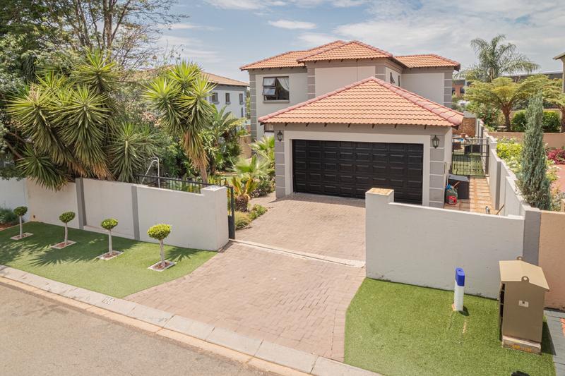 3 Bedroom Property for Sale in Willowbrook Gauteng