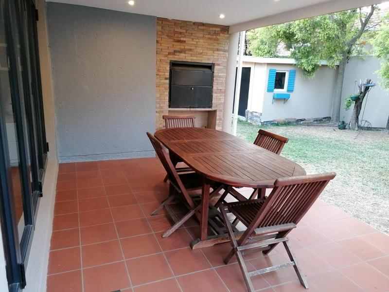 3 Bedroom Property for Sale in Sunninghill Gauteng