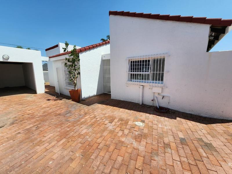 3 Bedroom Property for Sale in Sunninghill Gauteng