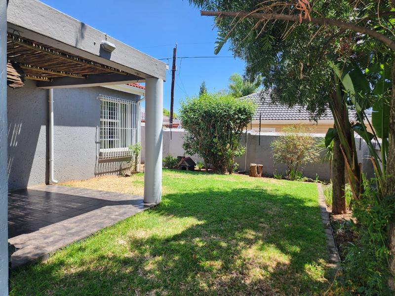 3 Bedroom Property for Sale in Sunninghill Gauteng