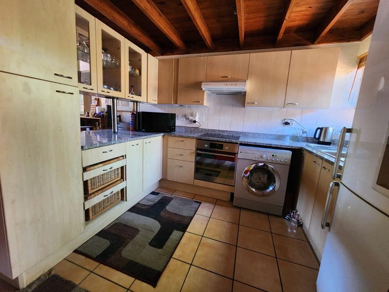 2 Bedroom Property for Sale in Sunninghill Gauteng