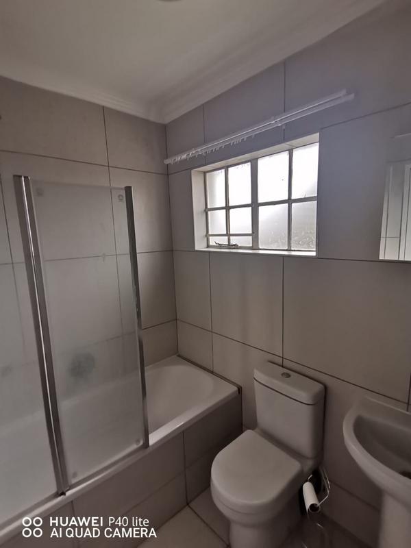 To Let 3 Bedroom Property for Rent in Beyers Park Gauteng