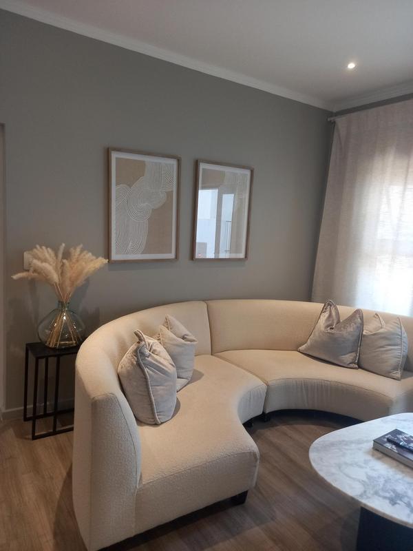 To Let 2 Bedroom Property for Rent in Rosebank Gauteng