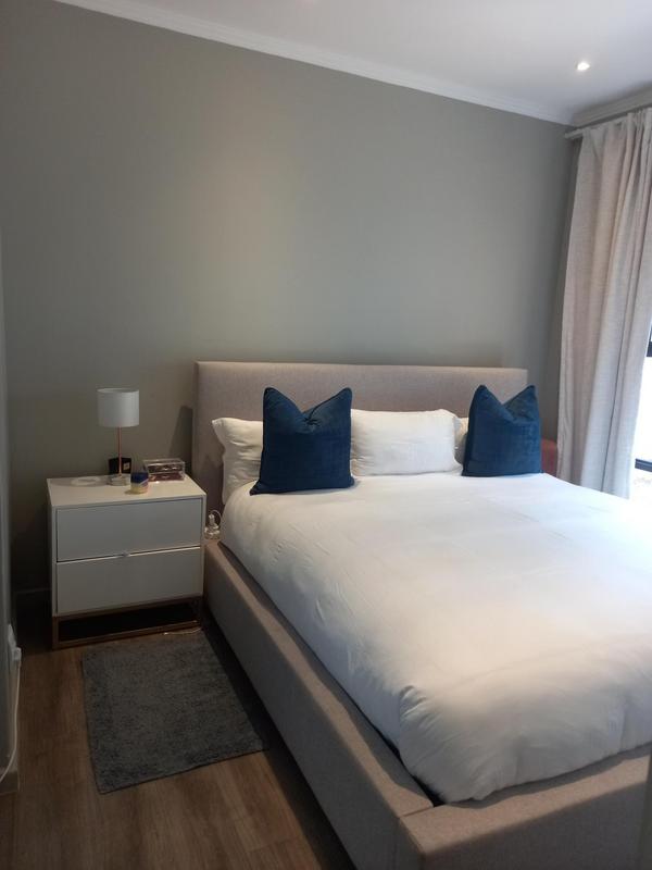 To Let 2 Bedroom Property for Rent in Rosebank Gauteng