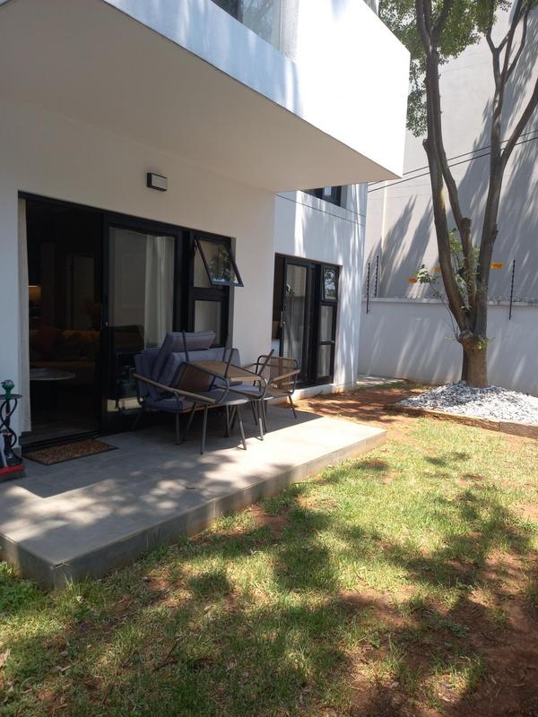 To Let 2 Bedroom Property for Rent in Rosebank Gauteng