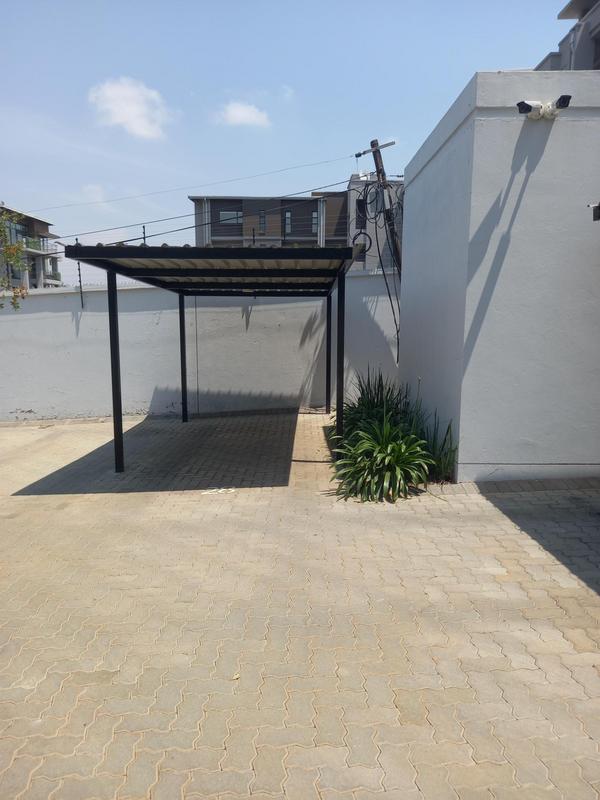 To Let 2 Bedroom Property for Rent in Rosebank Gauteng