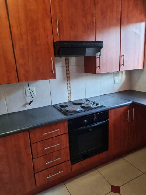 To Let 2 Bedroom Property for Rent in Erasmia Gauteng