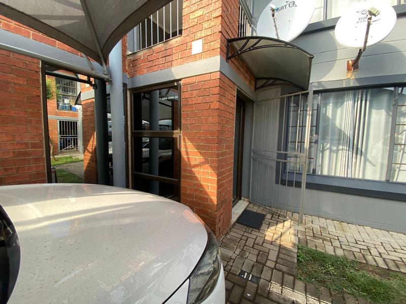 2 Bedroom Property for Sale in Birchleigh Gauteng